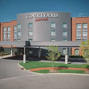 Hotel Courtyard By Marriott Osu, Columbus